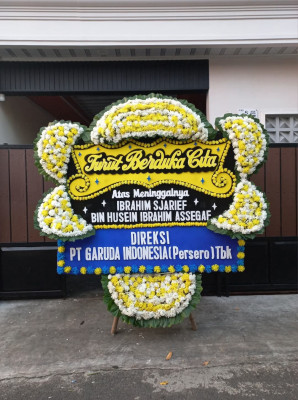 Papan Bunga Duka di Gandrung